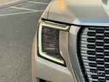 GMC Yukon Denali 2023